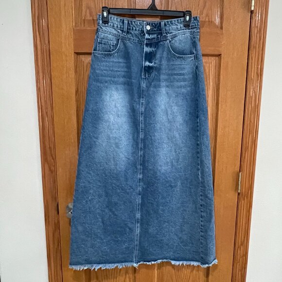 SHEIN Denim Maxi Skirt Women's L 10 High Waist Fringe Blue Jean Y2K 2000s EUC - Picture 1 of 4